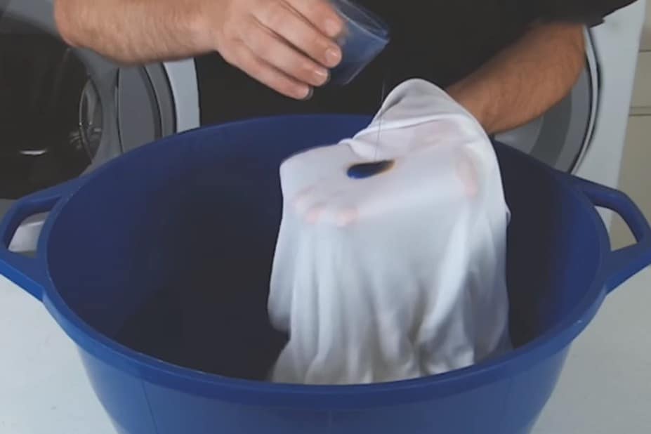 how to get ketchup out of shirt