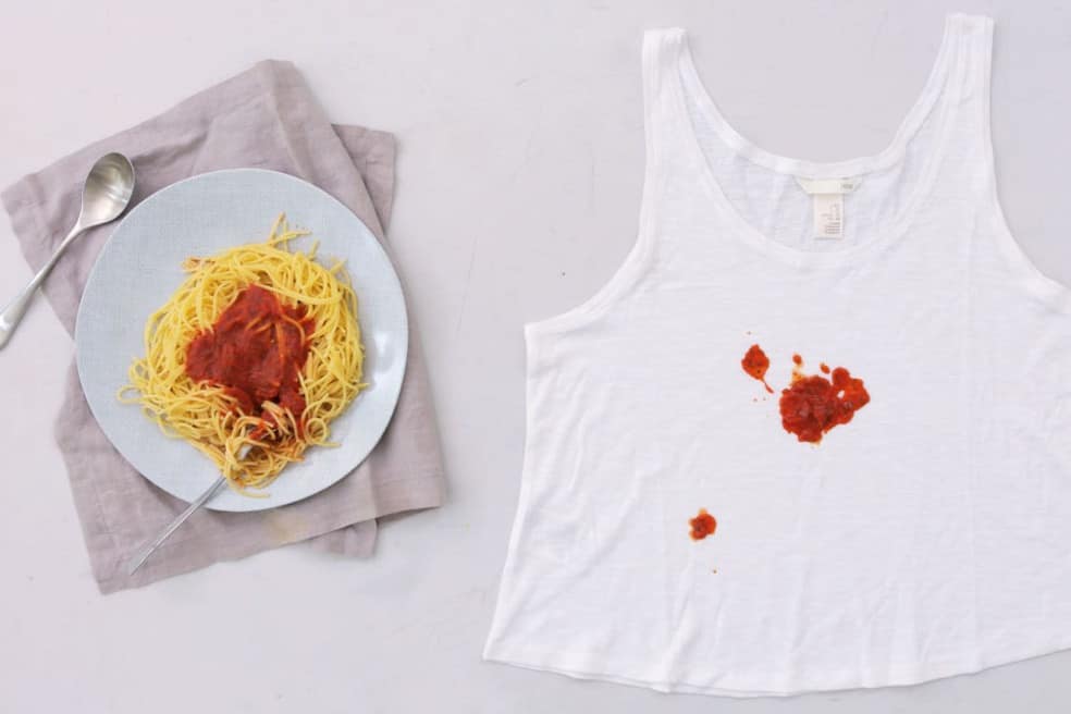 how to get sauce stains out of clothes