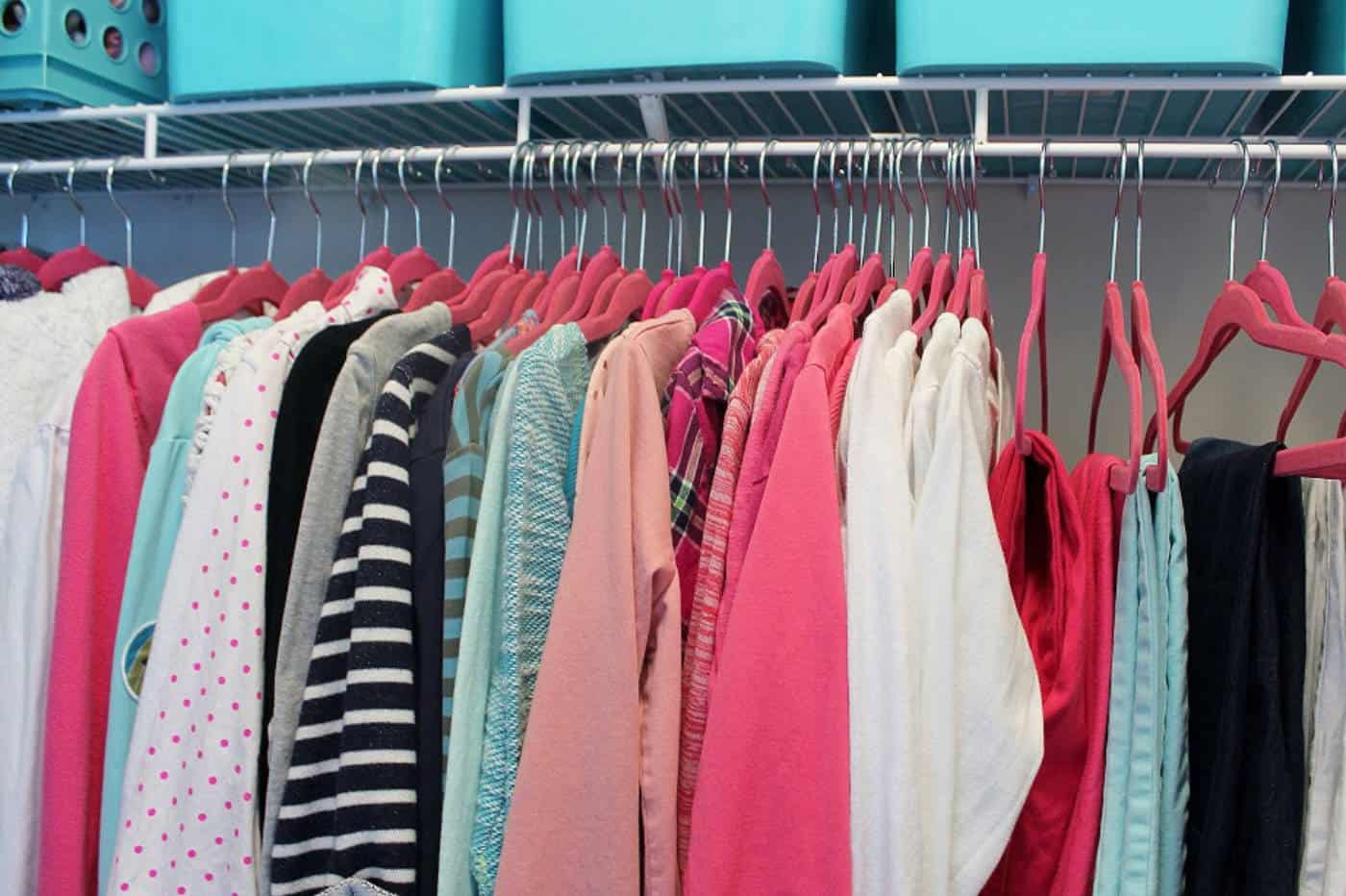 best way to organize kids clothes