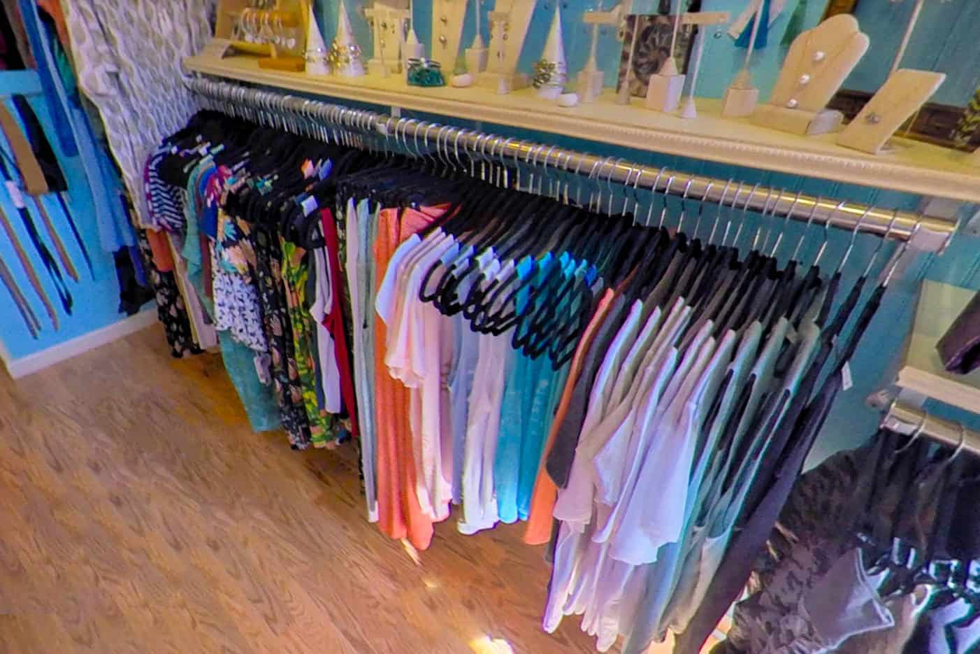 best clothing stores Hawaii,