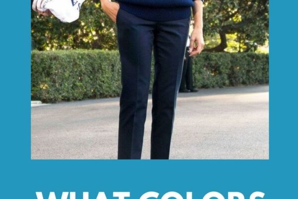 What Colors Go With Navy Blue Clothes?