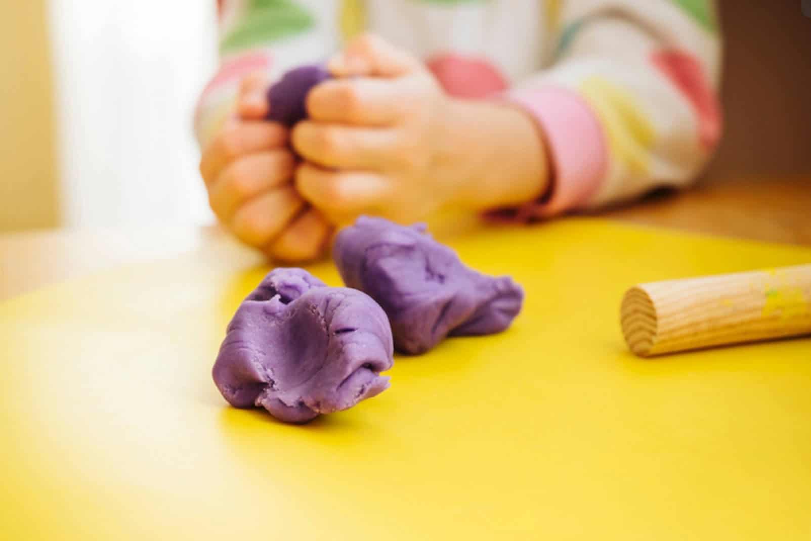 4 Easy Steps to Remove Playdough from Clothes