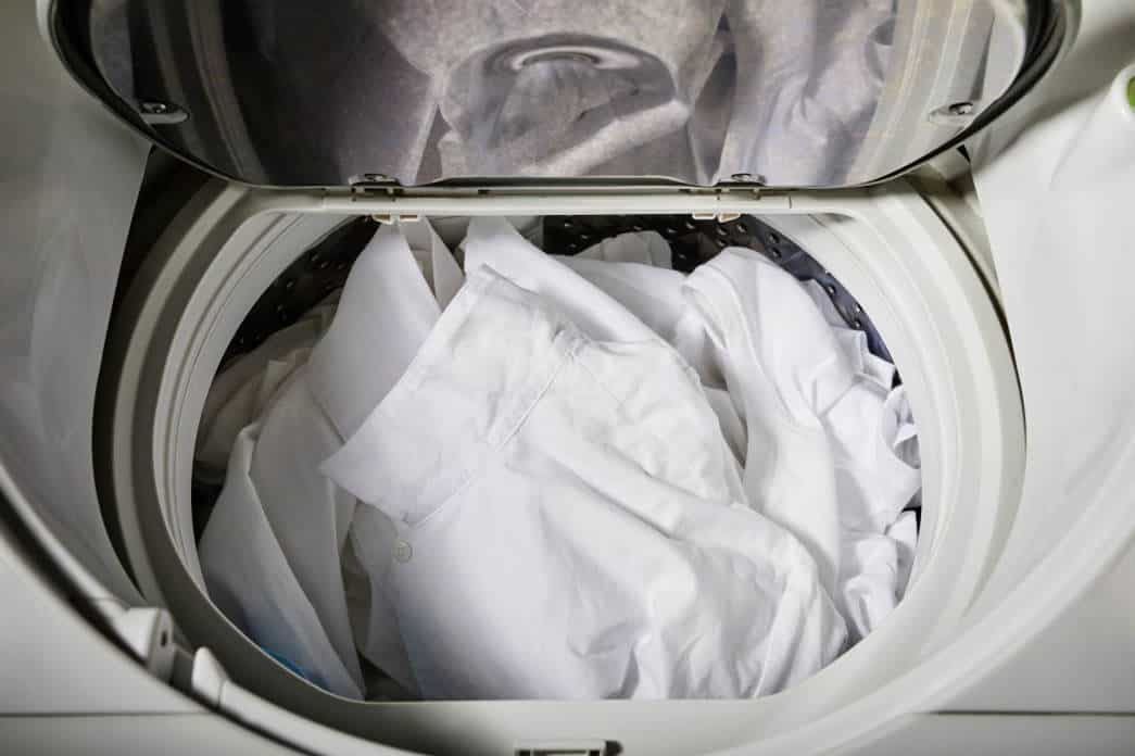 Should you unbutton dress shirts when washing