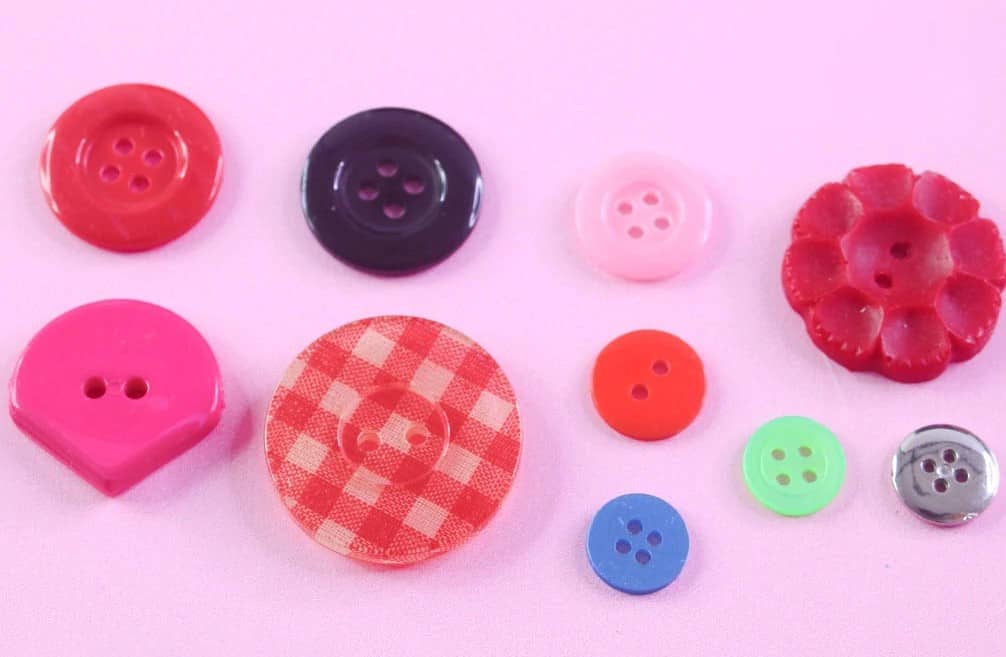 different numbers of holes button