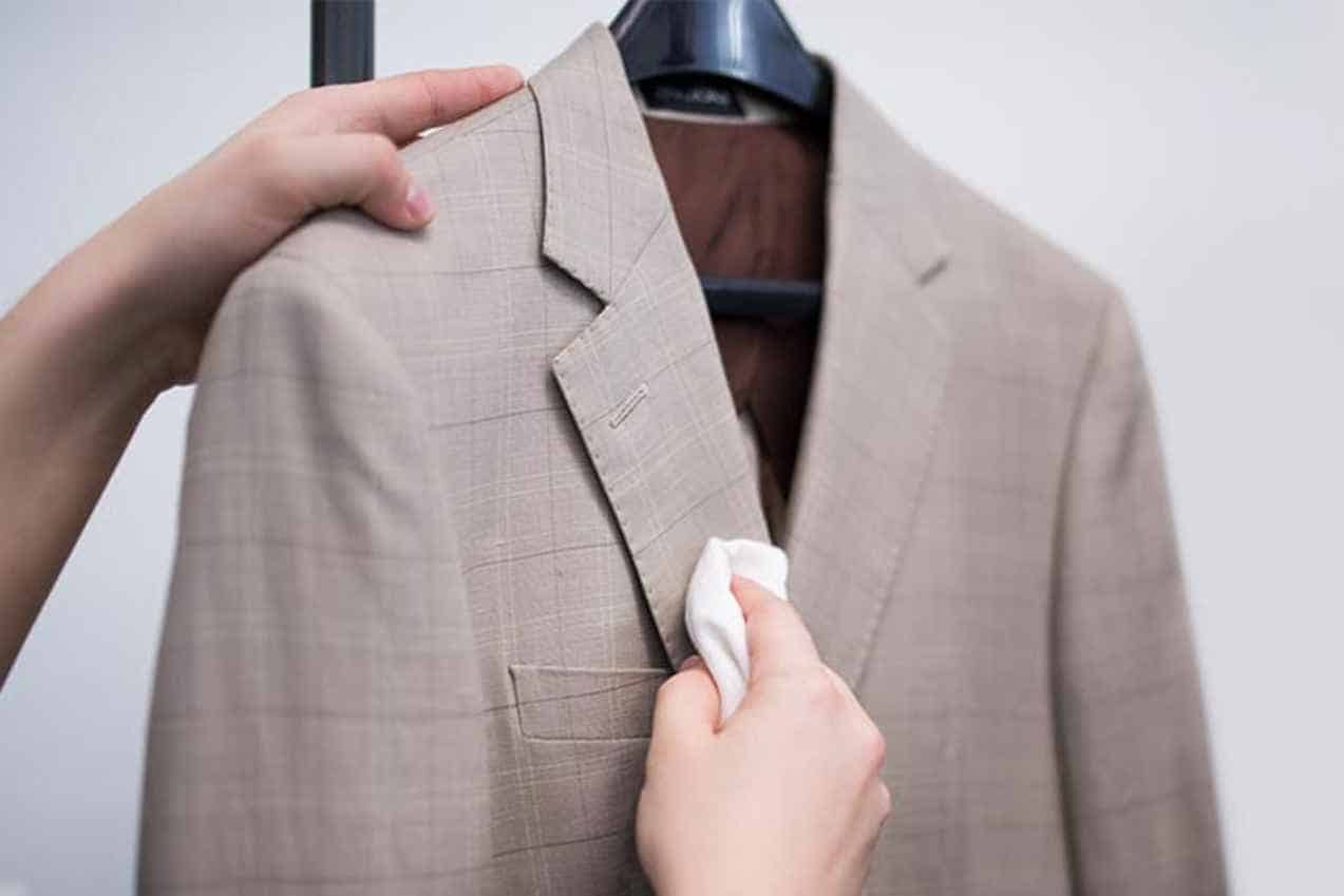 What is the Best Drying Method for a Suit