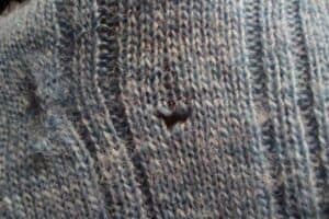 4 Ways to Mend Holes in Cashmere Sweaters
